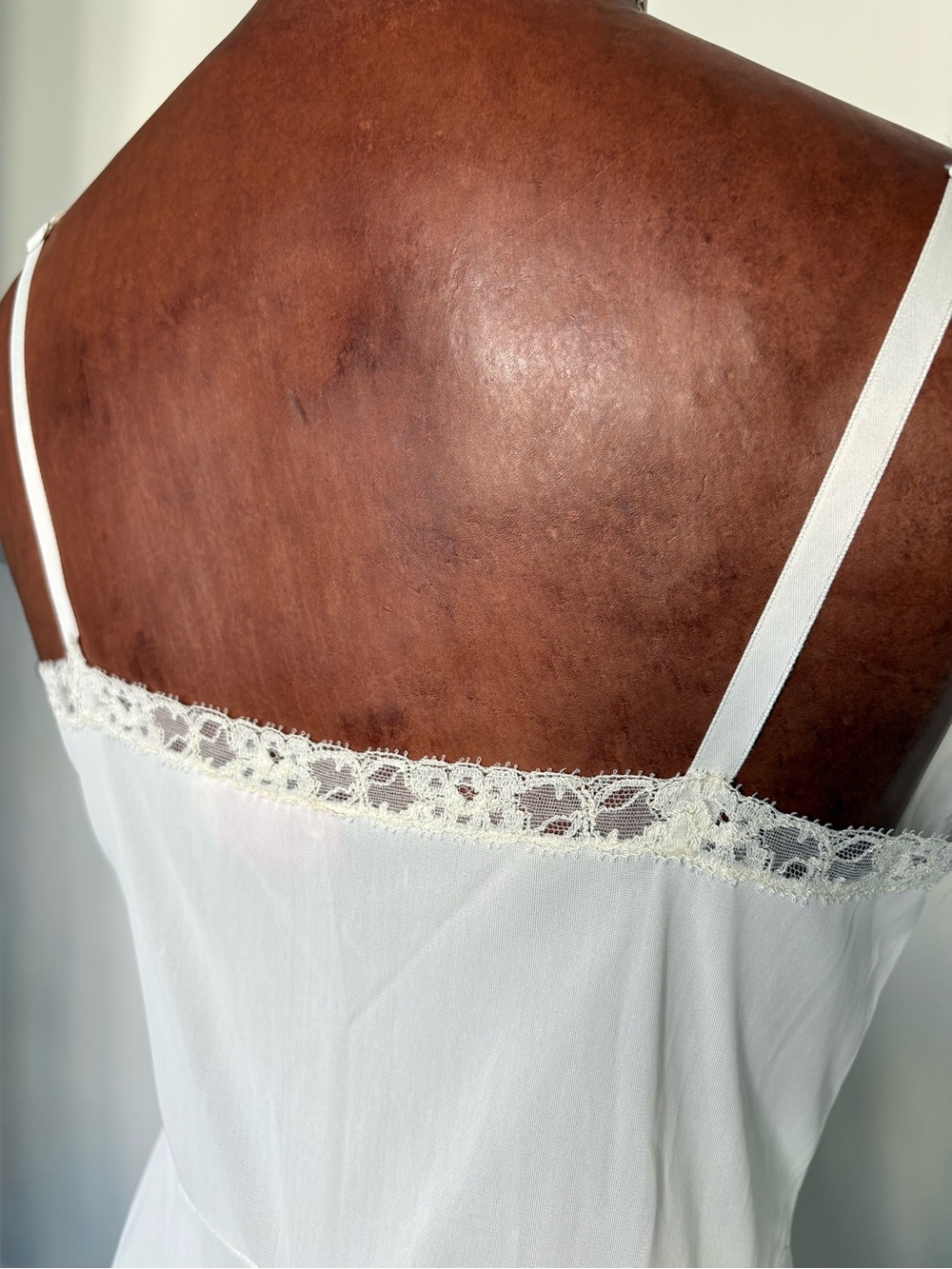 Miss Youth Form Vintage Slip Dress with White Lace Details from the 50s-60s - Picture 5 of 7